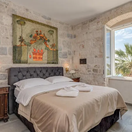 Grand Promenade Suite - Tale Of The Sea Split Exterior photo
